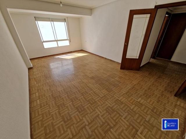 Piso en venta en Alcoy-Alcoi, Zona Norte (Alcoy) photo 0