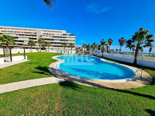 Apartamento en alquiler en Roquetas de Mar, Avenida Ciudad de Cádiz, 04740 photo 0