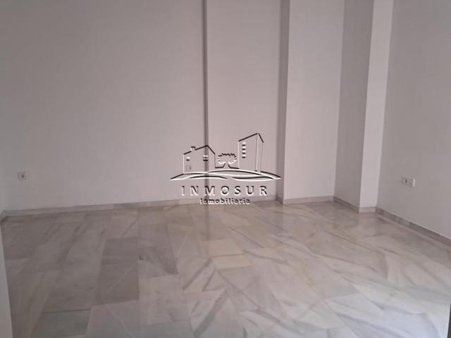 Piso en venta en Lucena, Lucena photo 0