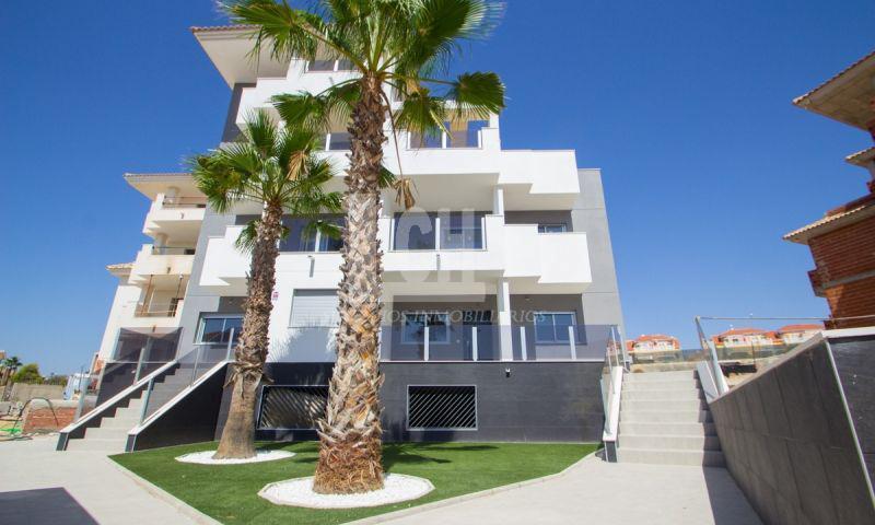 Apartamento en venta en Orihuela Costa, Las filipinas photo 0