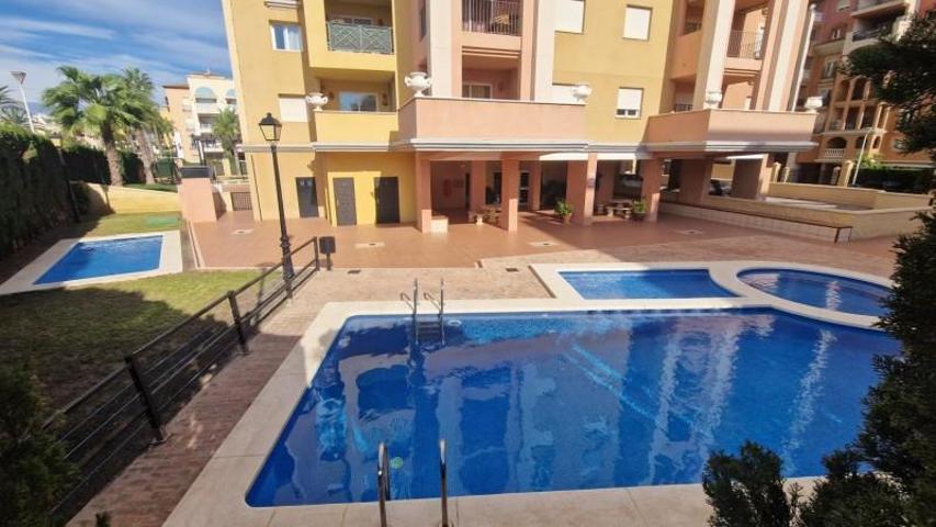 Apartamento en venta en Torrevieja, Los Frutales photo 0