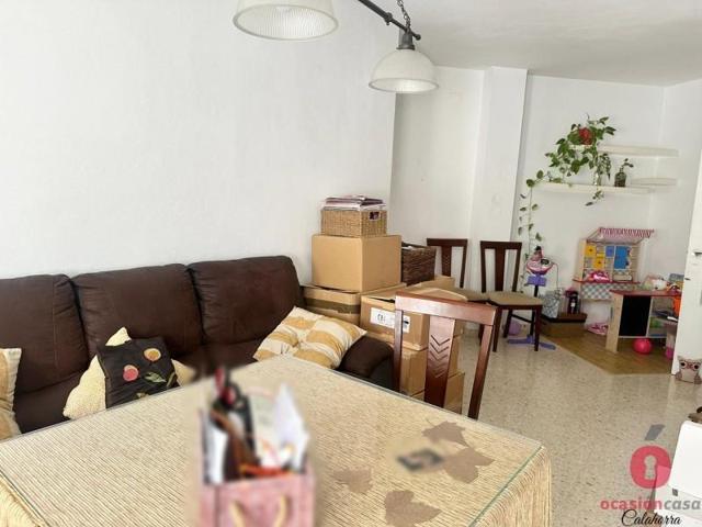 Piso en venta en Córdoba, Poligono Guadalquivir Zona Baja photo 0