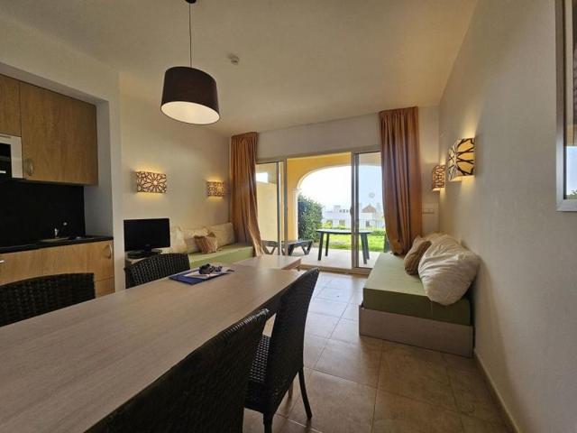 Apartamento en venta en Manilva, Manilva photo 0