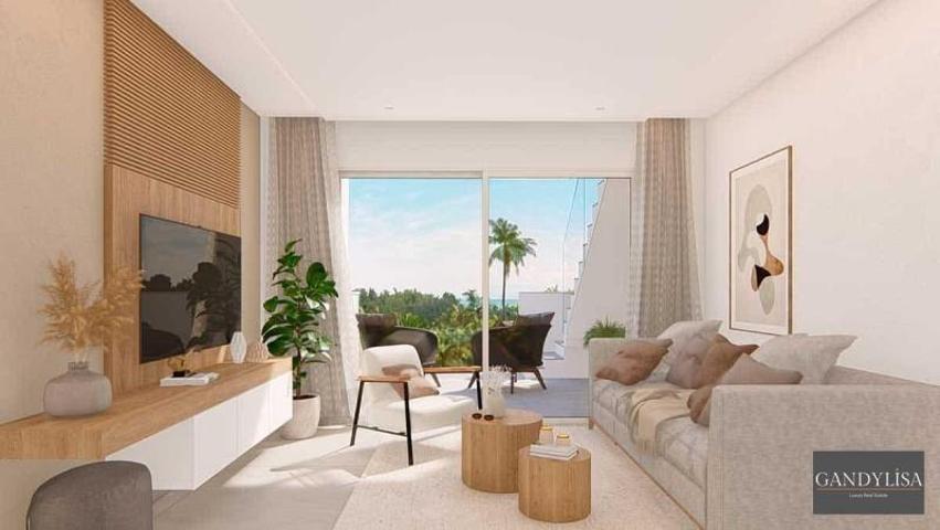 Apartamento en venta en Alicante photo 0