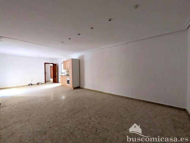 Piso en venta en Linares, Calle Puente, 23700 photo 0