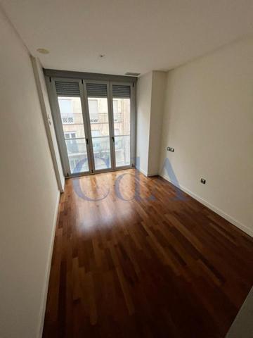 Piso en venta en Elche photo 0