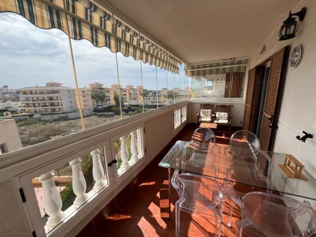 Apartamento en venta en Torrevieja, La Mata photo 0