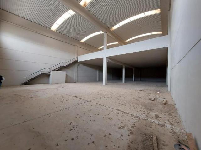 Nave industrial en alquiler en Sant Esteve Sesrovires, Poligono industrial photo 0