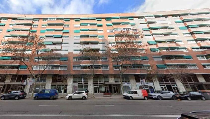 Piso en venta en Barcelona, Área de Barcelona photo 0