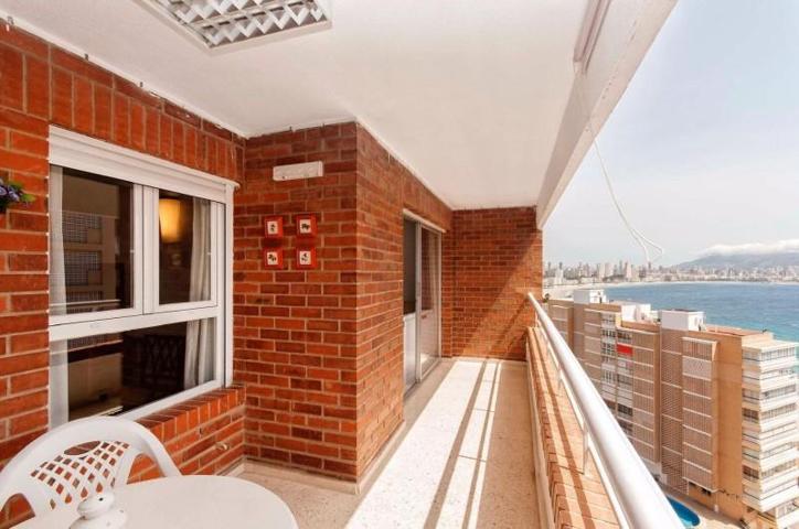 Apartamento en venta en Benidorm photo 0