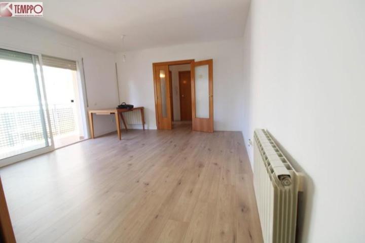 Piso en venta en El Vendrell, Centre photo 0