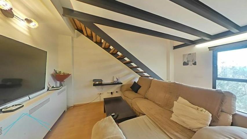Duplex en venta en Figueres, Parc Bosc-Castell photo 0