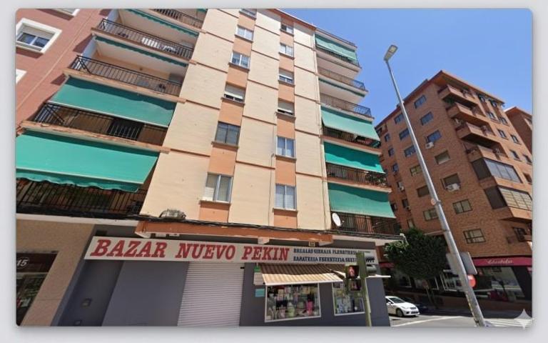 Piso en venta en Cáceres, CENTRO photo 0