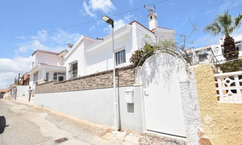 Chalet en venta en Ciudad quesada, Costa Azul photo 0