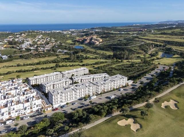 Apartamento en venta en Estepona, Valle Romano Golf photo 0
