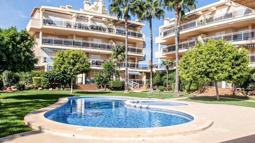 Apartamento en venta en Denia, LM KM 4 AL 6, 1ª LINEA photo 0