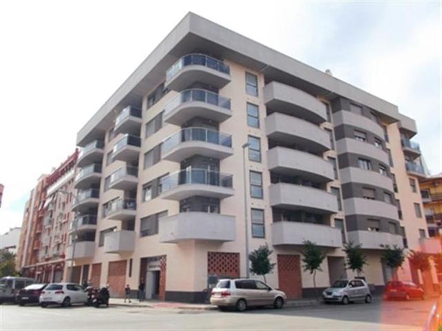 Local comercial en alquiler en Denia, Ciudad photo 0