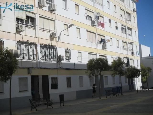 Piso en venta en Huelva, Barrio El Carmen photo 0