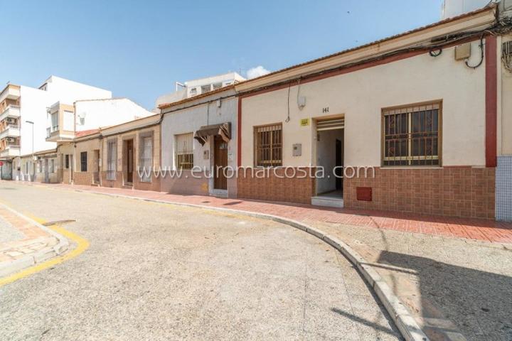 Casa en venta en Torrevieja, CENTRO photo 0