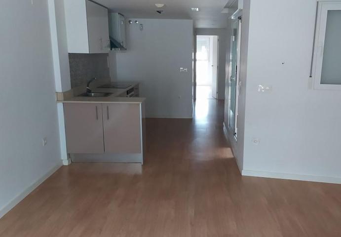 Piso en venta en Xirivella, Xirivella photo 0