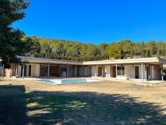 Casa en venta en Albinyana, Baix Penedès photo 0