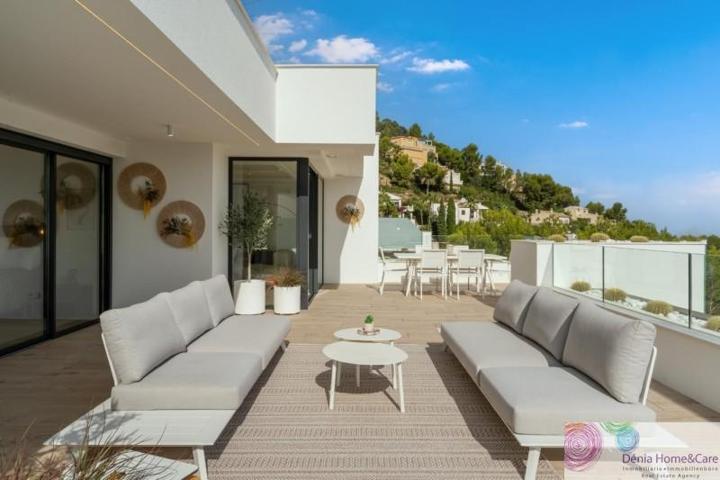 Apartamento en venta en Denia, La Sella photo 0