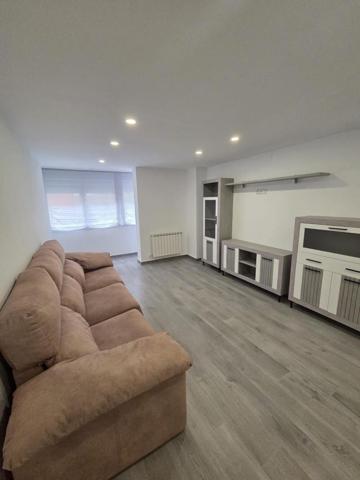 Piso en alquiler en Palencia, Centro photo 0