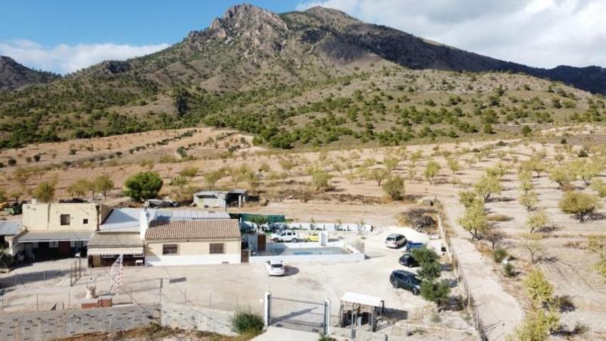 Casa con terreno en venta en Jumilla, Carretera pinoso-jumilla photo 0