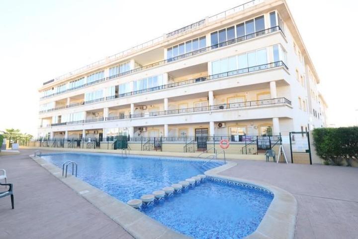 Apartamento en venta en Orihuela Costa, Punta Prima photo 0