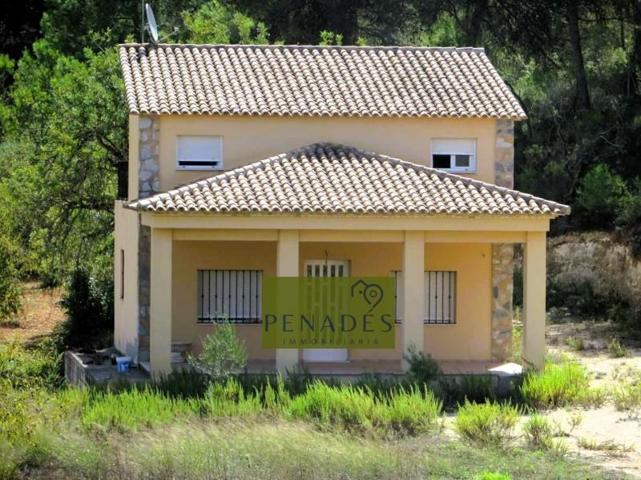 Casa con terreno en venta en Ontinyent, Cami Vell Alfafara photo 0