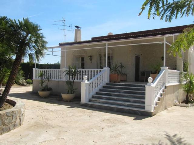 Chalet en venta en Novelda, El pla photo 0