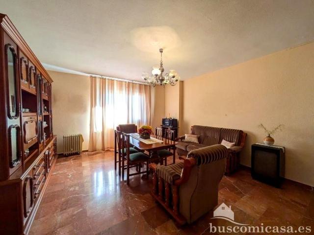 Piso en venta en Linares, Calle Pintor Rosales, 23700 photo 0