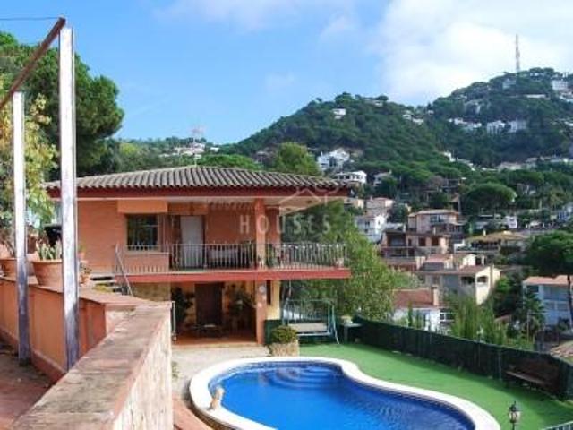 Casa en venta en Lloret de Mar photo 0