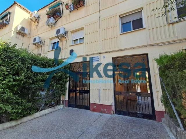 Piso en venta en Córdoba, Poligono Guadalquivir Zona Baja photo 0