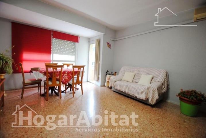 Piso en venta en Gandia, Barrio de corea photo 0