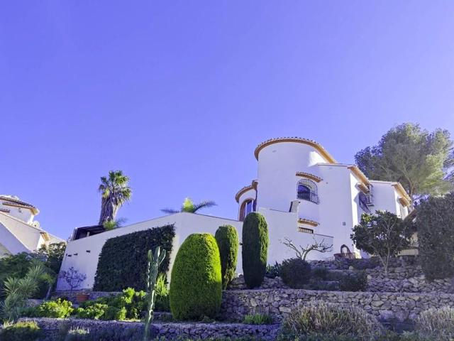 Chalet en venta en Pedreguer photo 0