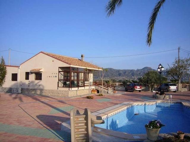 Chalet en venta en Abanilla photo 0