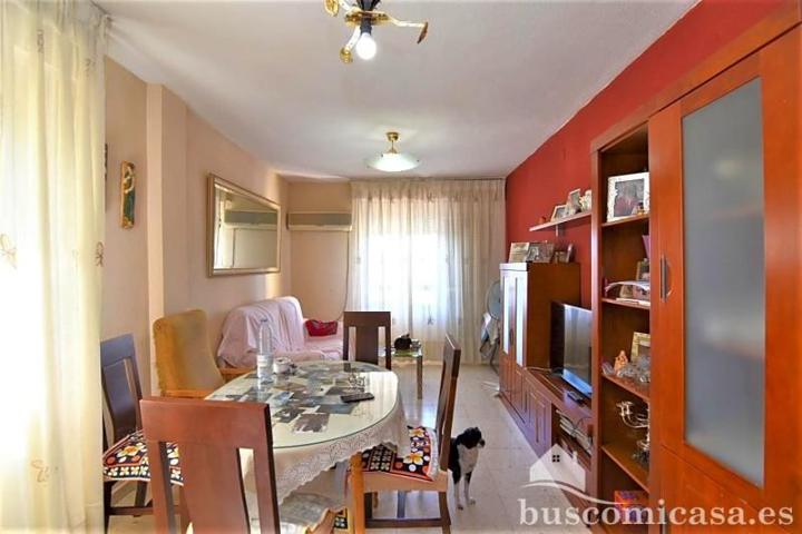 Piso en venta en Linares, Avenida de Andalucía, 23700 photo 0