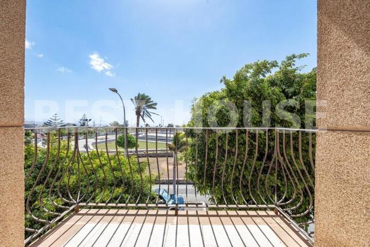 Piso en venta en Santa Lucía de Tirajana, Vecindario centro-San Pedro Mártir photo 0