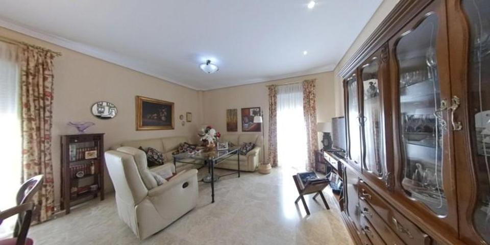 Piso en venta en Sevilla, Ronda de Triana-Patrocinio-Turruñuelo photo 0