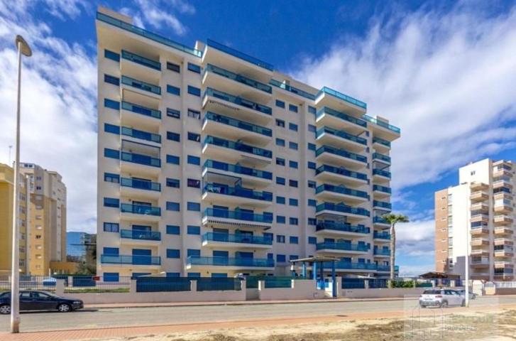 Apartamento en venta en Guardamar del Segura, CENTRO photo 0