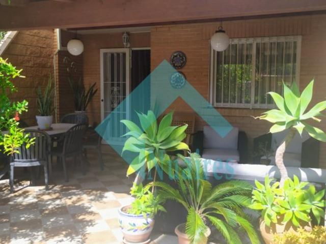 Adosada en venta en Castellón de la Plana, Urbanización El Pinar photo 0