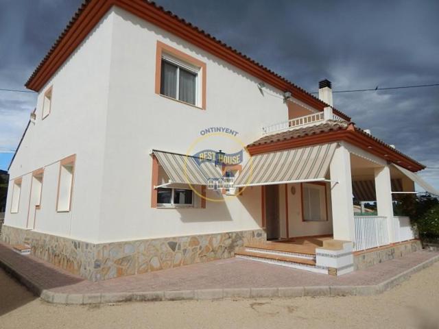 Chalet en venta en Ontinyent, Ontinyent photo 0