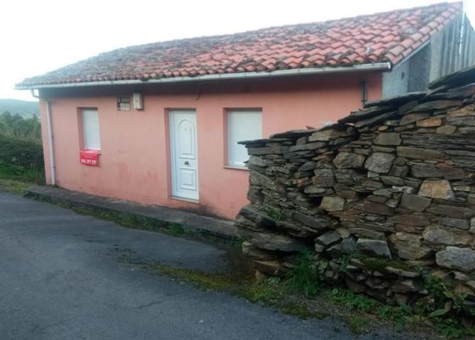 Casa con terreno en venta en Cudillero, Área de Avilés photo 0