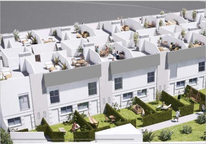 Adosada en venta en Algeciras, Getares photo 0