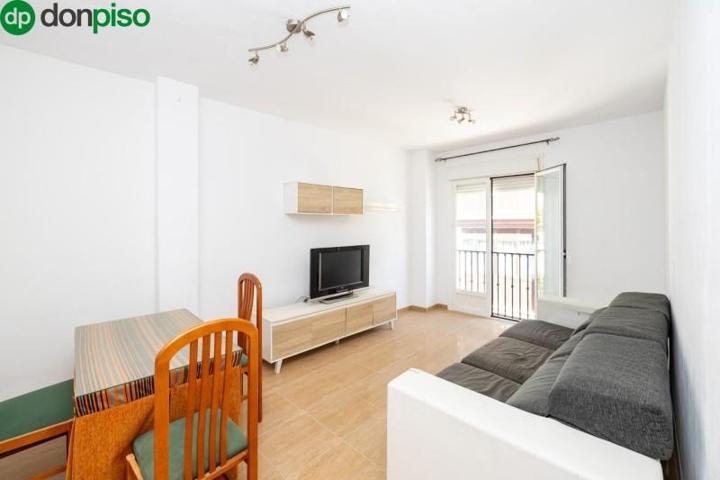 Piso en venta en Padul, Centrico photo 0