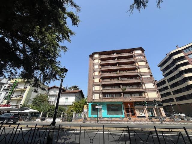 Piso en venta en Colindres, Costa de cantabria photo 0