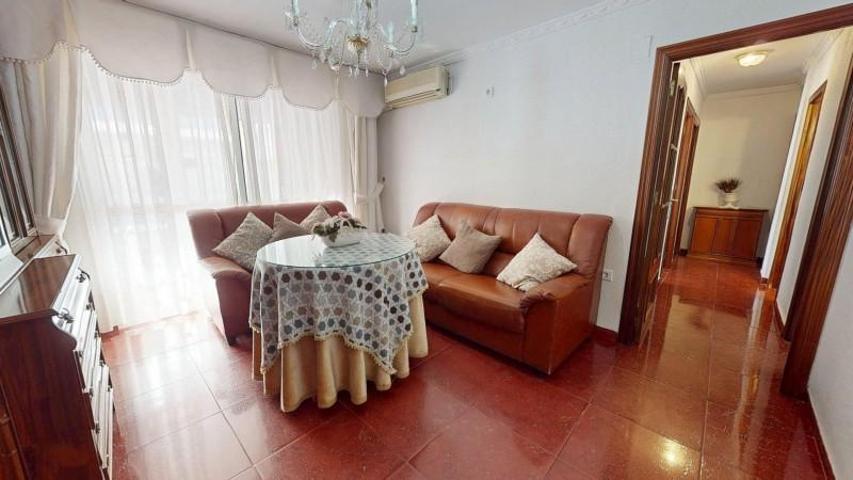 Piso en venta en Córdoba, Trassierra photo 0