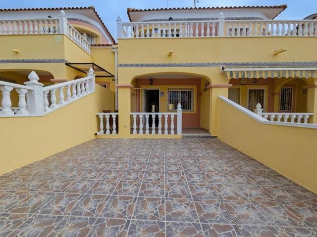 Bungalow en venta en Orihuela photo 0