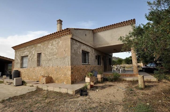 Casa con terreno en venta en Salinas photo 0